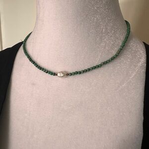 Elegant Green Beaded Choker